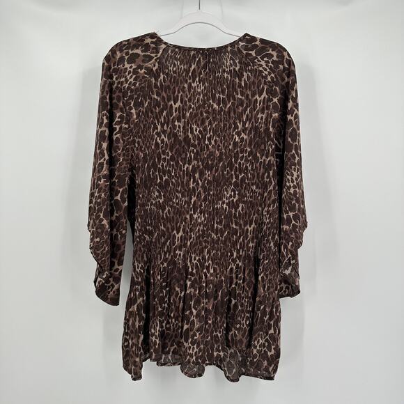 Catherines Womens Crinkle Tunic Top Size 3XWP Animal Print Beaded Bold Basics - Picture 2 of 7